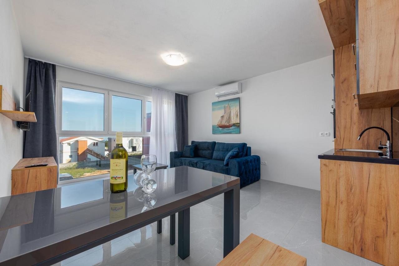 Appartements VIR Extérieur photo