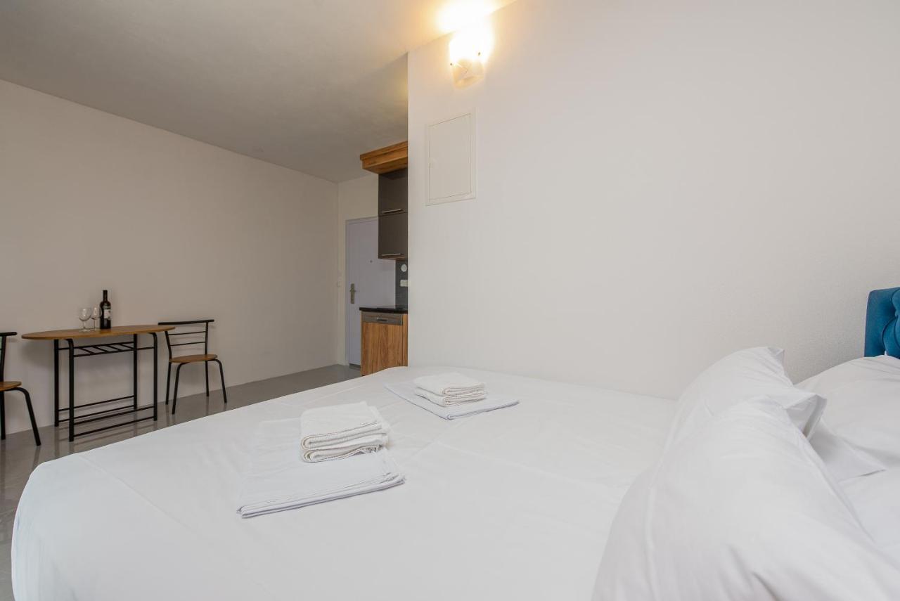 Appartements VIR Extérieur photo